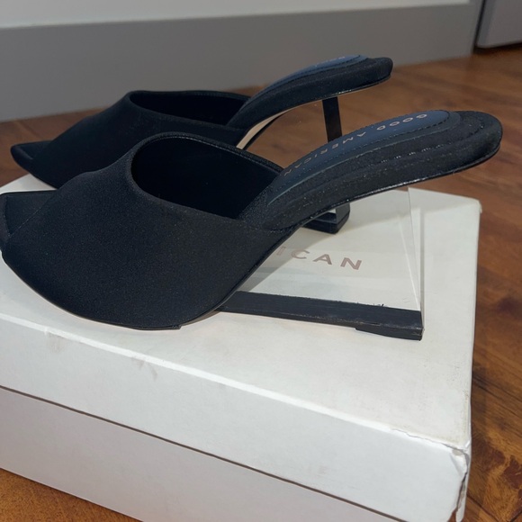 Good American NWT black neoprene clear wedges - Picture 4 of 6